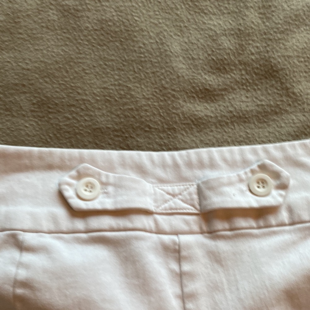 Shorts - Picture 3 of 7